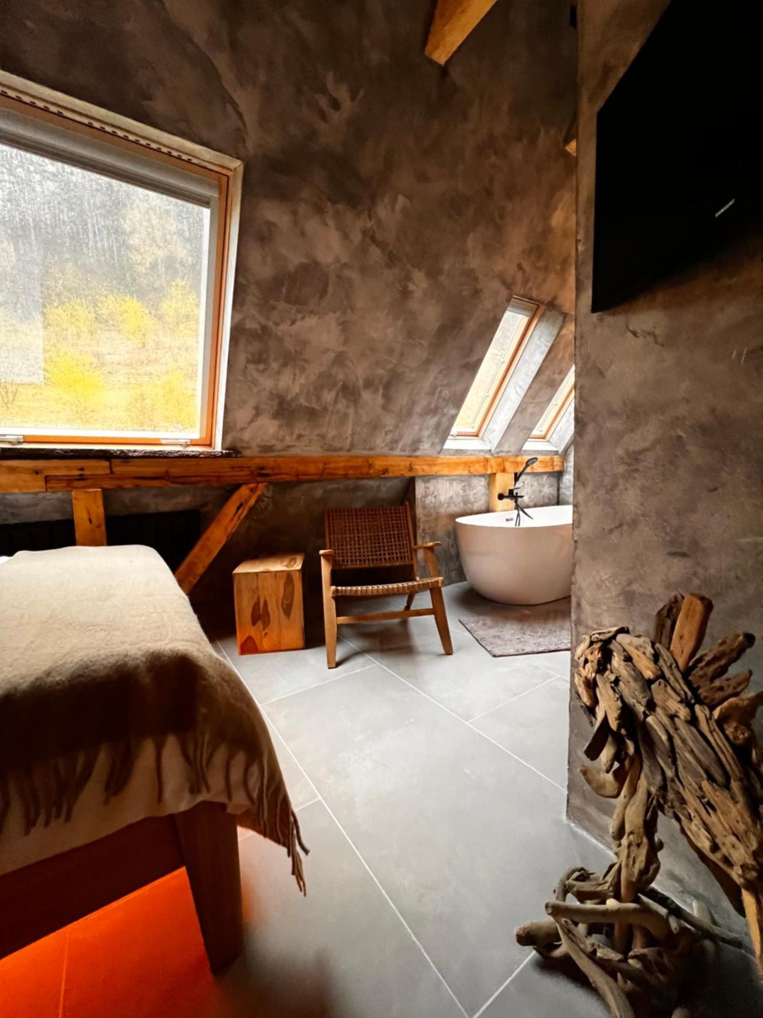 Shard Boutique Hotel-Adult Only Braşov Eksteriør billede