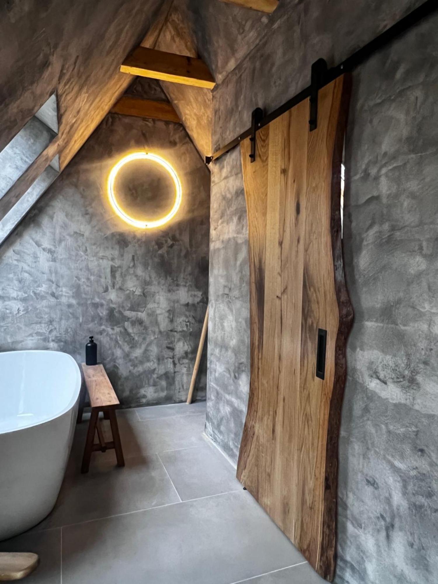 Shard Boutique Hotel-Adult Only Braşov Eksteriør billede