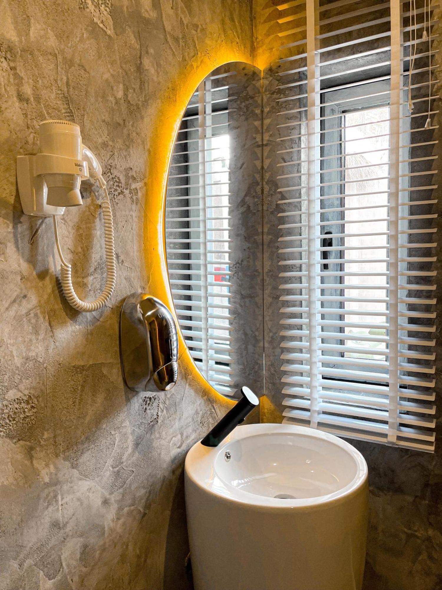 Shard Boutique Hotel-Adult Only Braşov Eksteriør billede