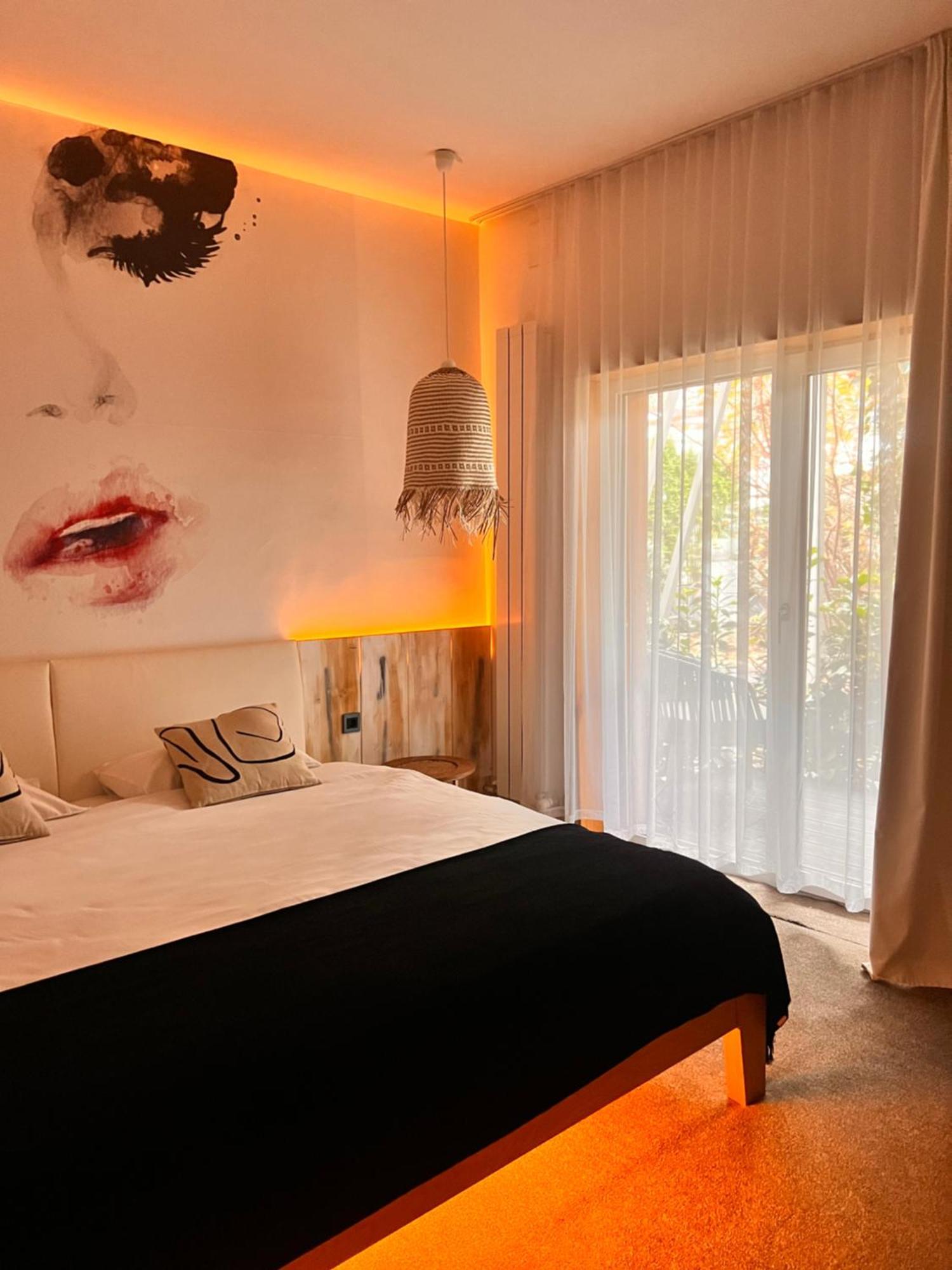 Shard Boutique Hotel-Adult Only Braşov Eksteriør billede