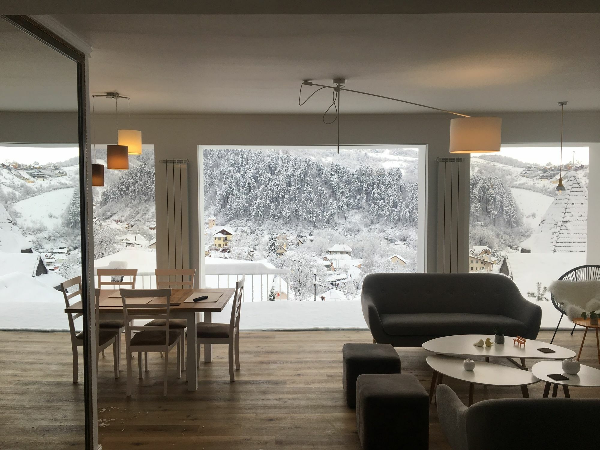 Shard Boutique Hotel-Adult Only Braşov Eksteriør billede